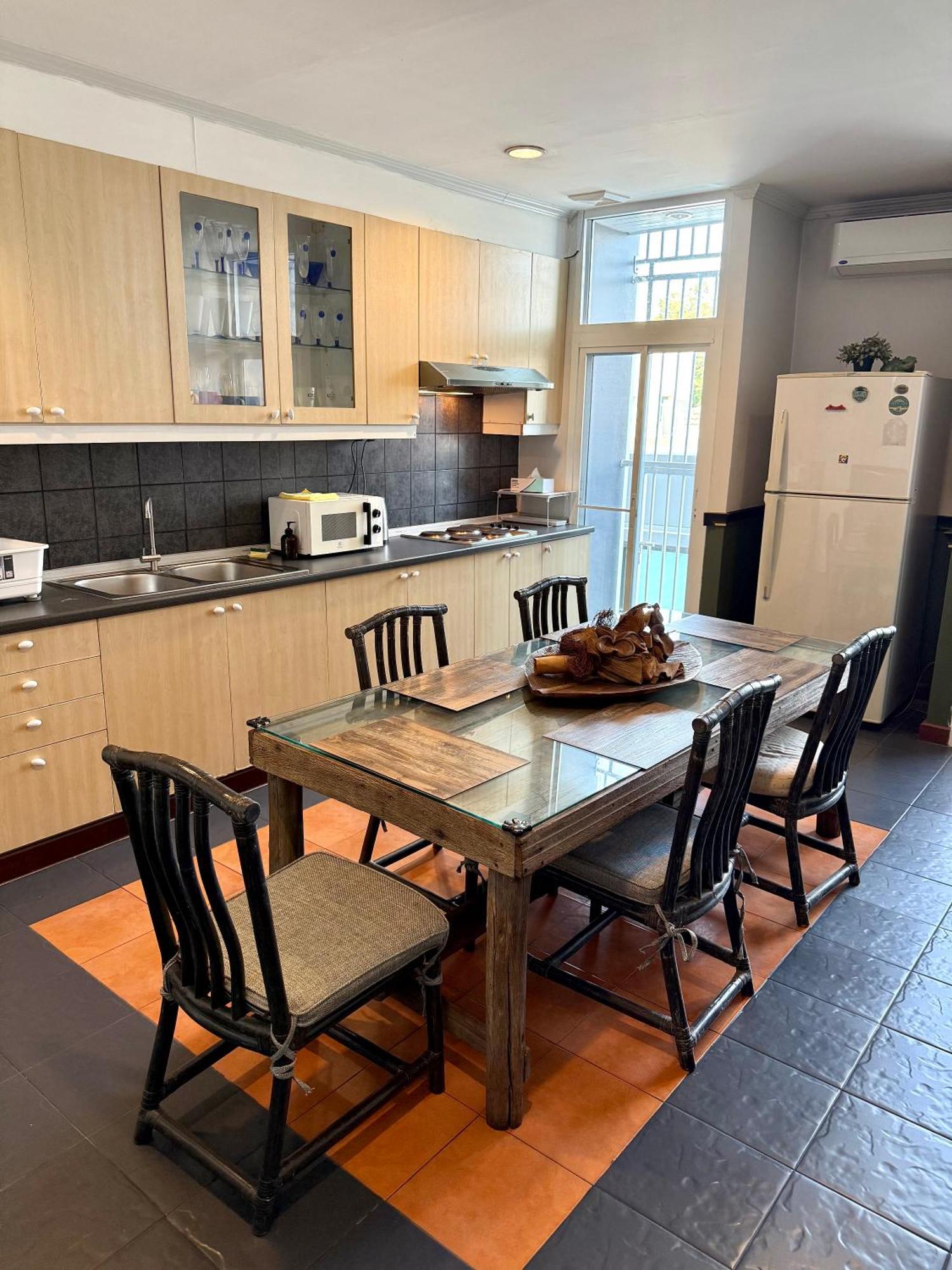 Samsen Suites Spacious 2Br Contemporary Thai Style Bangkok Exteriör bild