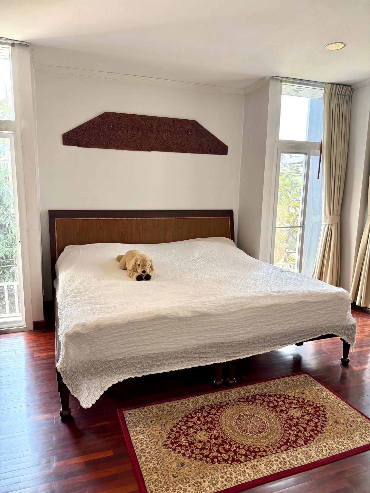 Samsen Suites Spacious 2Br Contemporary Thai Style Bangkok Exteriör bild