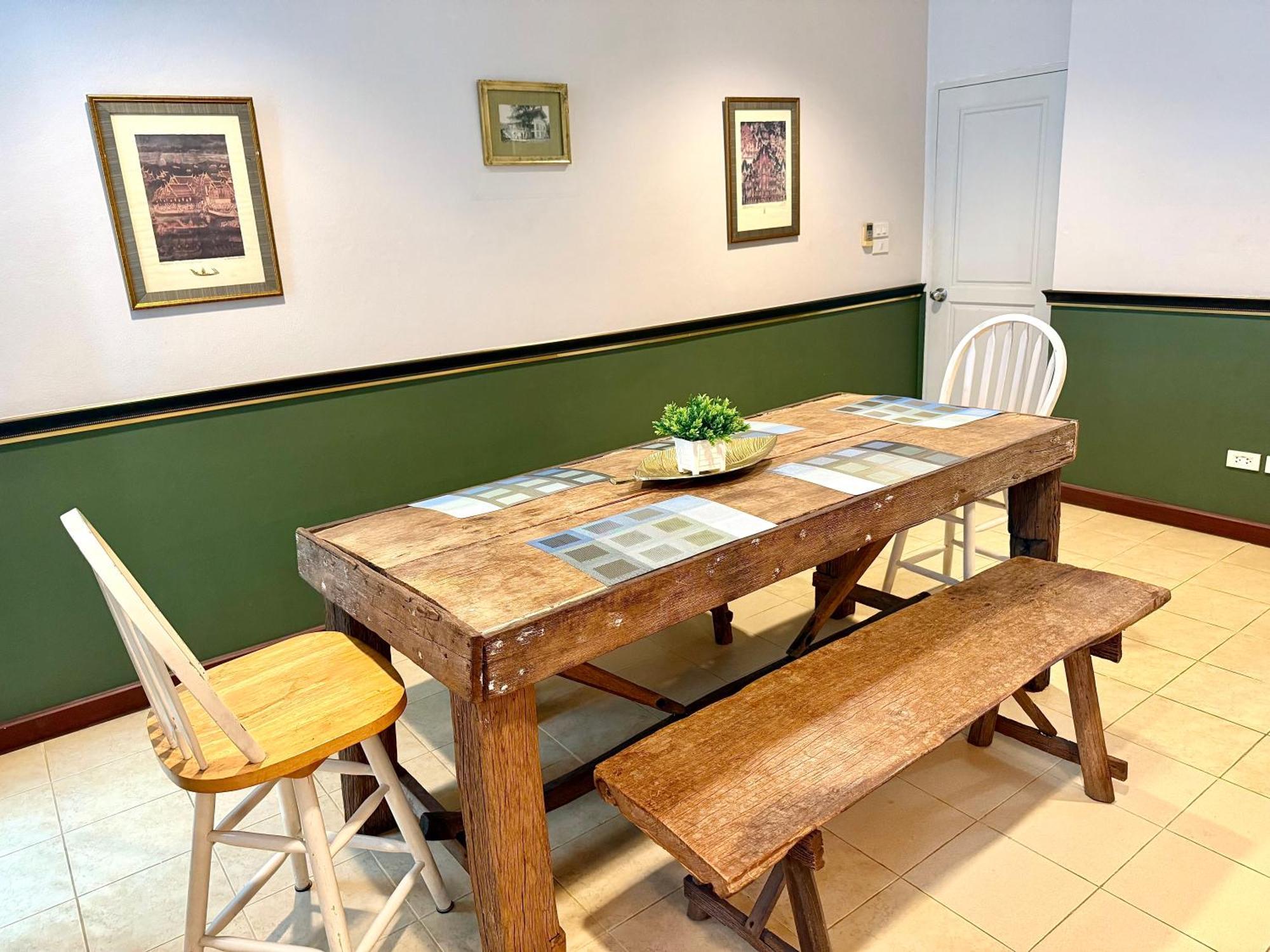 Samsen Suites Spacious 2Br Contemporary Thai Style Bangkok Exteriör bild
